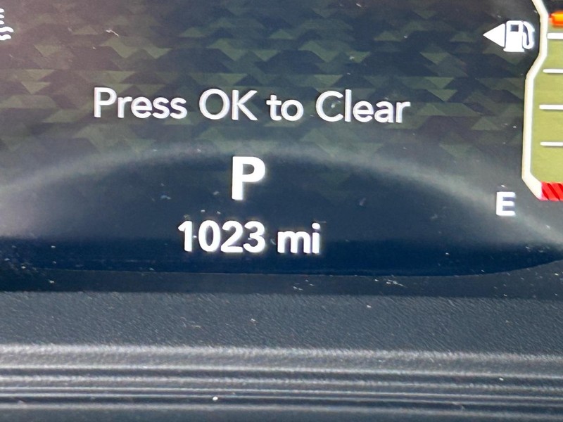 Jeep Wrangler Vehicle Full-screen Gallery Image 19