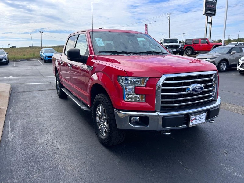 Ford F-150 Vehicle Full-screen Gallery Image 04