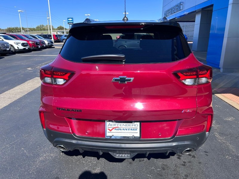 Chevrolet TrailBlazer Vehicle Full-screen Gallery Image 06