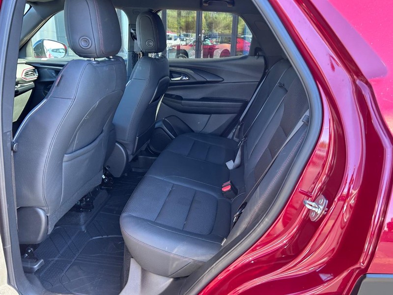 Chevrolet TrailBlazer Vehicle Full-screen Gallery Image 09