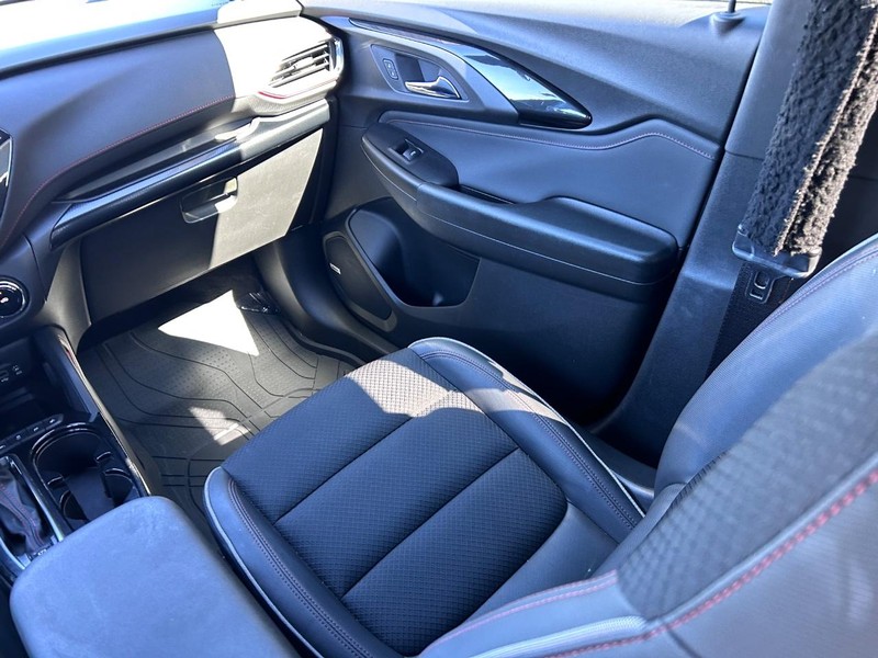 Chevrolet TrailBlazer Vehicle Full-screen Gallery Image 18