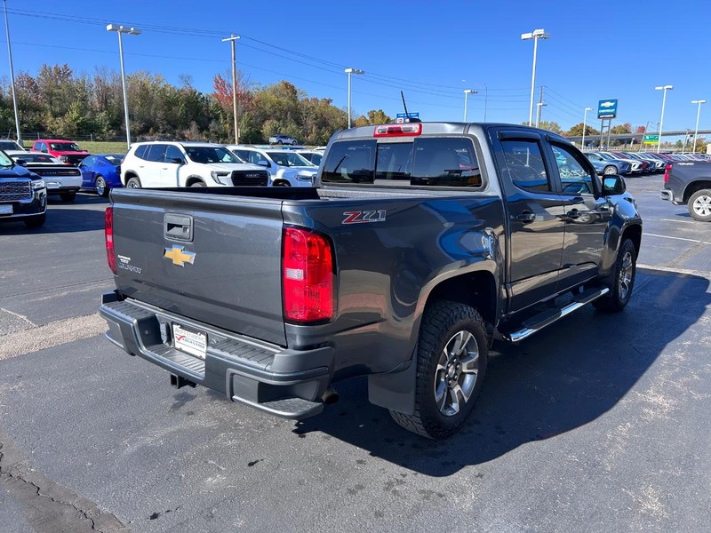 Chevrolet Colorado Vehicle Full-screen Gallery Image 05