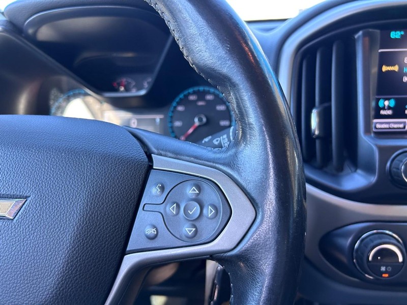 Chevrolet Colorado Vehicle Full-screen Gallery Image 13