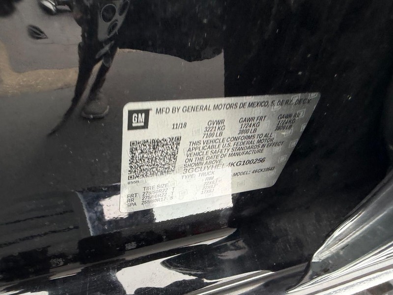 Chevrolet Silverado 1500 Vehicle Full-screen Gallery Image 23