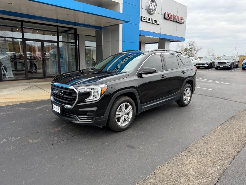 GMC Terrain Vehicle Full-screen Gallery Image 02