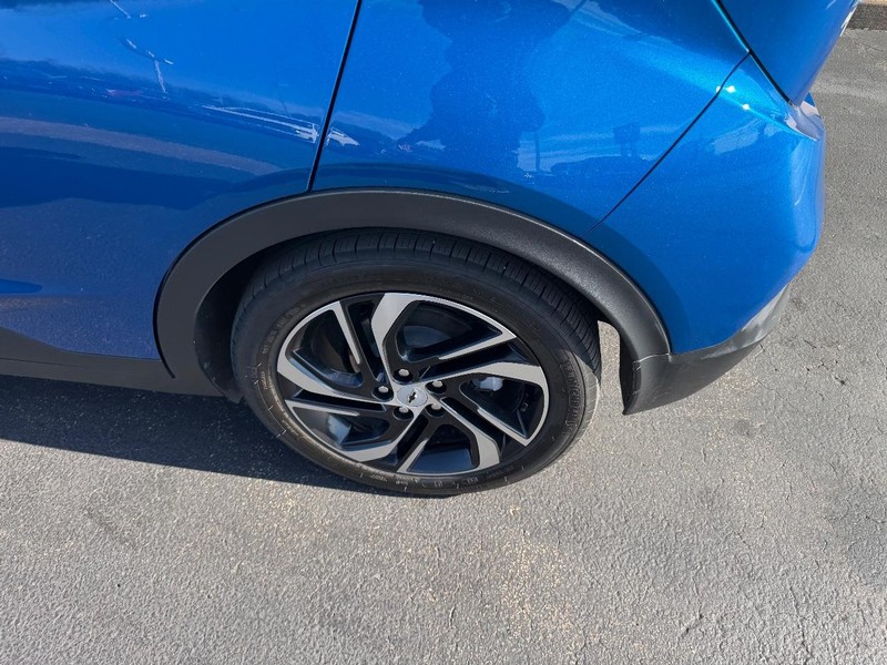 Chevrolet Bolt EV Vehicle Full-screen Gallery Image 08