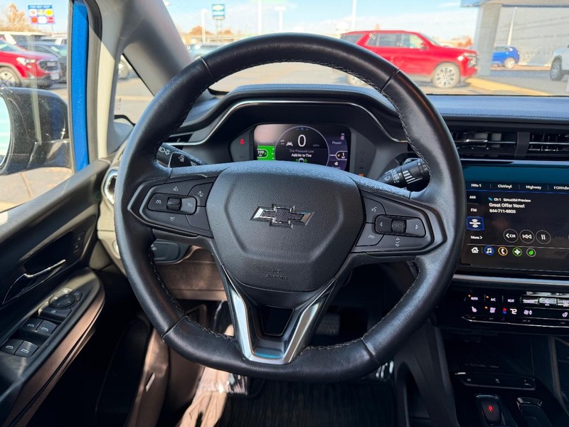 Chevrolet Bolt EV Vehicle Full-screen Gallery Image 11