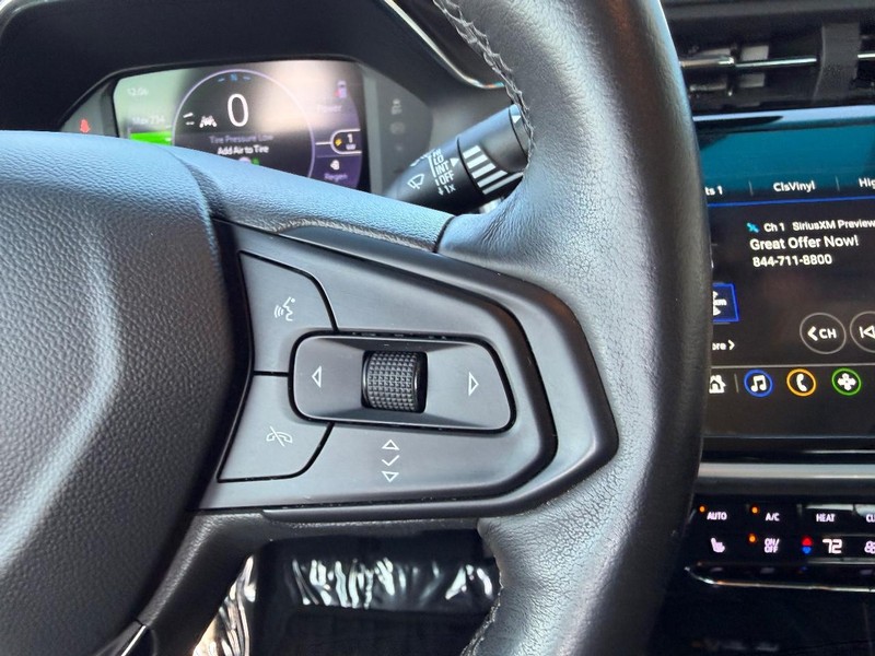 Chevrolet Bolt EV Vehicle Full-screen Gallery Image 13