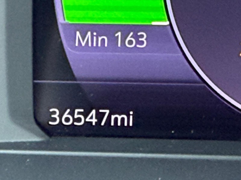 Chevrolet Bolt EV Vehicle Full-screen Gallery Image 20