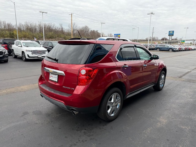 Chevrolet Equinox Vehicle Full-screen Gallery Image 05