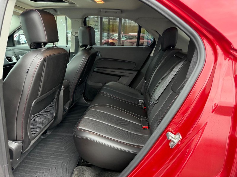 Chevrolet Equinox Vehicle Full-screen Gallery Image 10