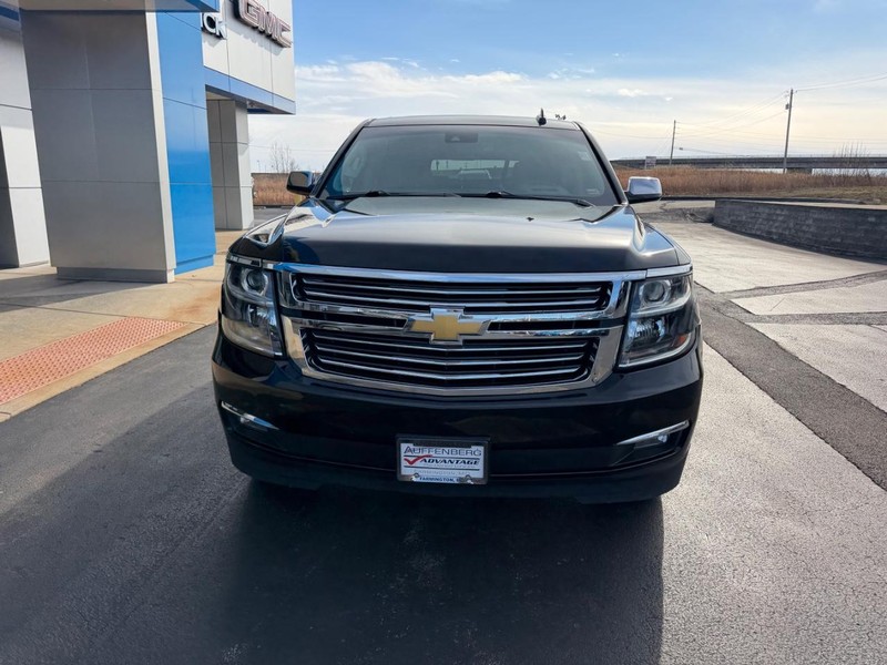 Chevrolet Tahoe Vehicle Full-screen Gallery Image 03