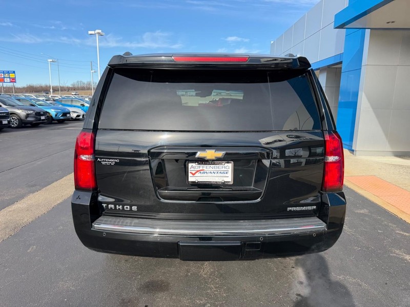 Chevrolet Tahoe Vehicle Full-screen Gallery Image 06