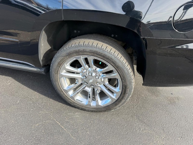 Chevrolet Tahoe Vehicle Full-screen Gallery Image 09