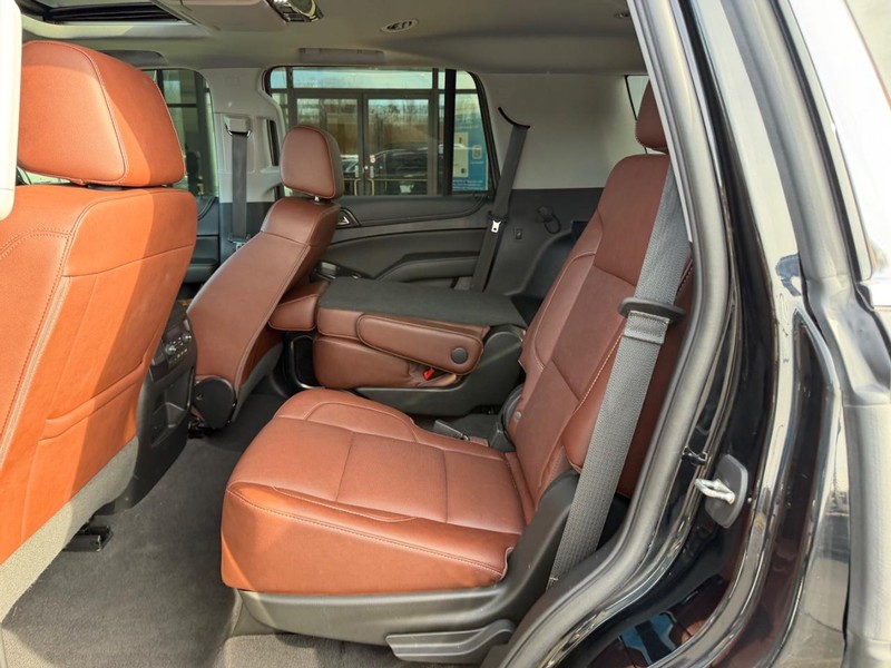 Chevrolet Tahoe Vehicle Full-screen Gallery Image 11
