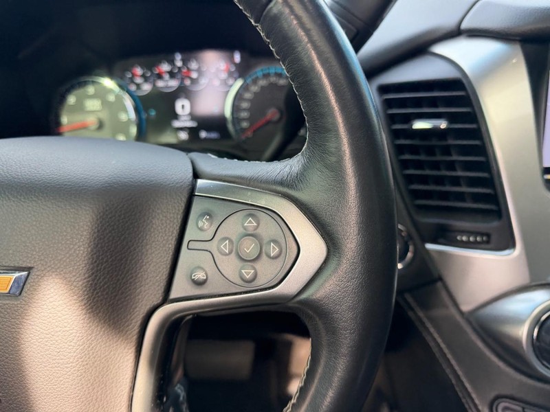 Chevrolet Tahoe Vehicle Full-screen Gallery Image 18