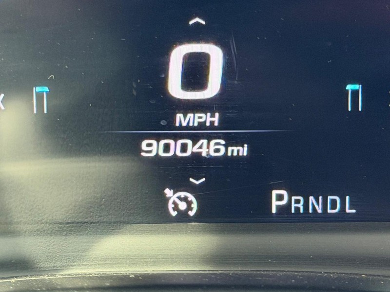 Chevrolet Tahoe Vehicle Full-screen Gallery Image 25