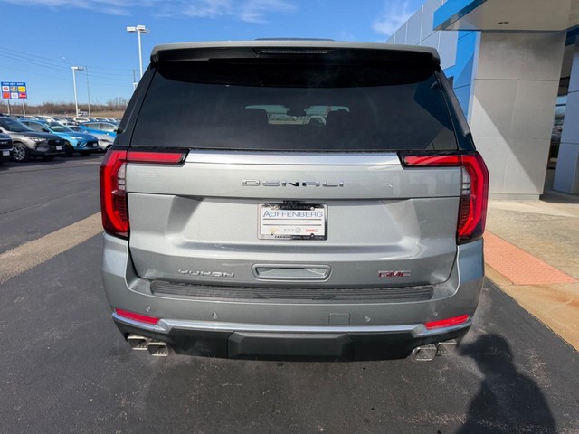 2026 GMC Yukon XL Denali - Photo 6