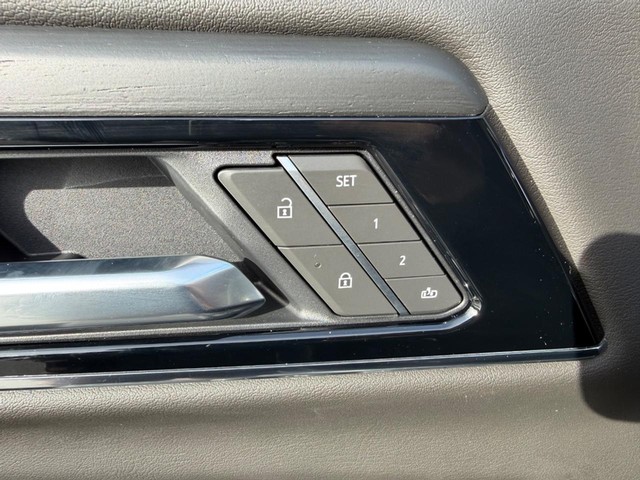 2026 GMC Yukon XL Denali - Photo 23