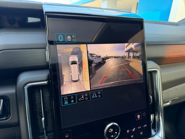 2026 GMC Yukon XL Denali - Photo 26