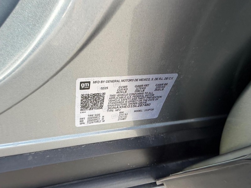 Chevrolet Equinox Vehicle Full-screen Gallery Image 23