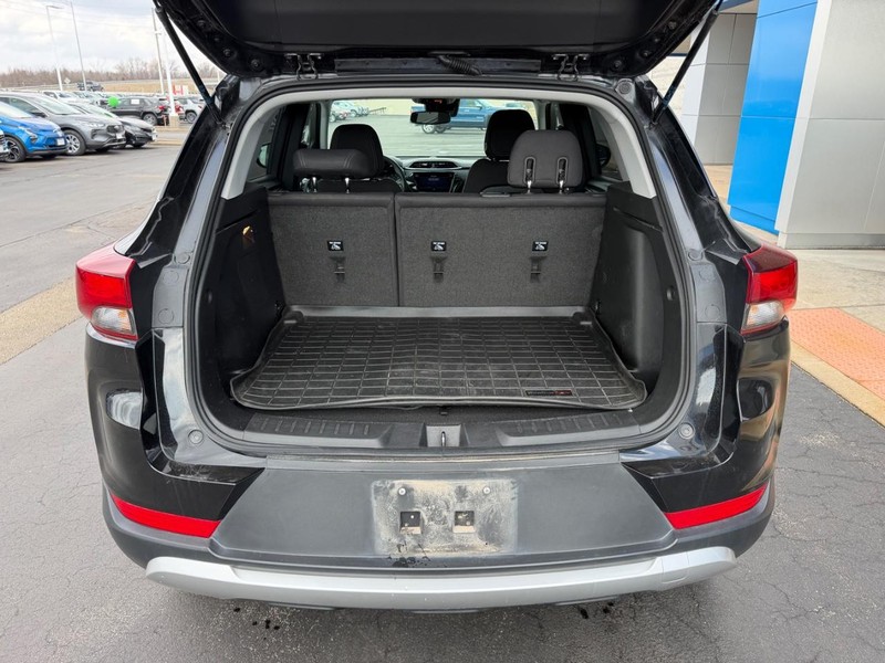 Chevrolet TrailBlazer Vehicle Full-screen Gallery Image 07