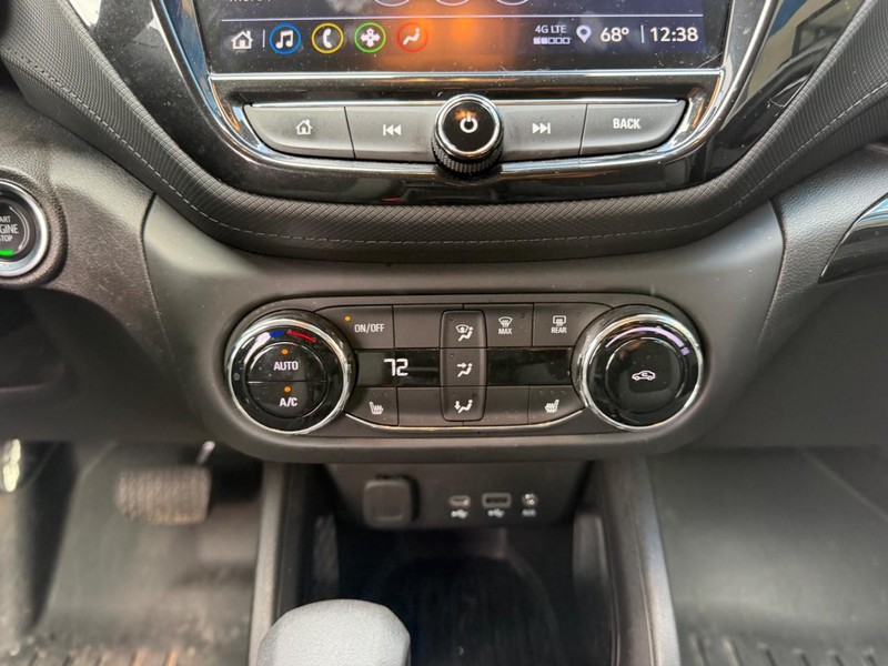 Chevrolet TrailBlazer Vehicle Full-screen Gallery Image 15