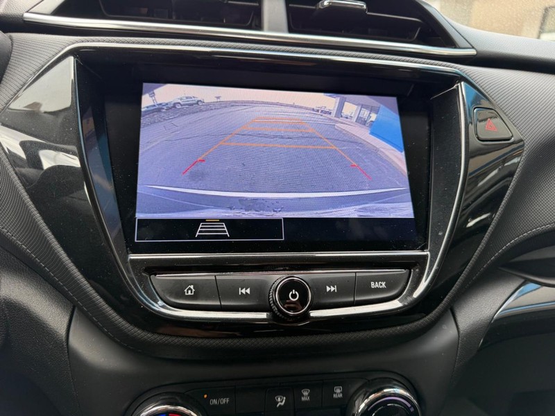 Chevrolet TrailBlazer Vehicle Full-screen Gallery Image 21