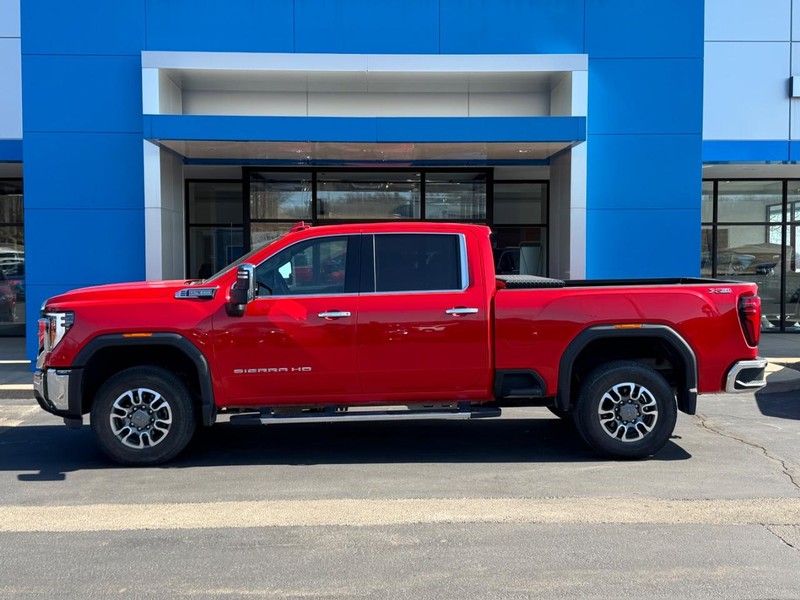 GMC Sierra 2500HD Vehicle Full-screen Gallery Image 01