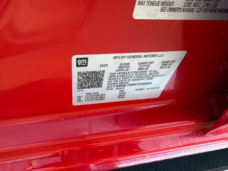 GMC Sierra 2500HD Vehicle Full-screen Gallery Image 22