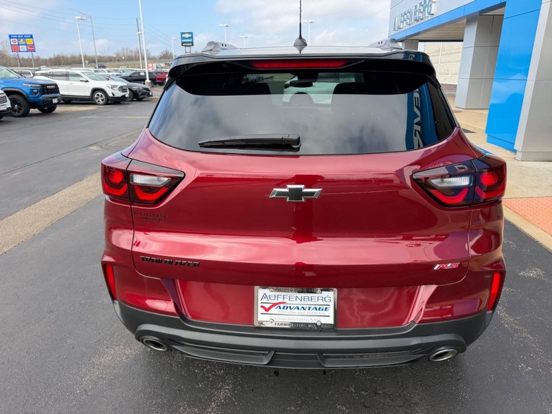 Chevrolet TrailBlazer Vehicle Full-screen Gallery Image 06