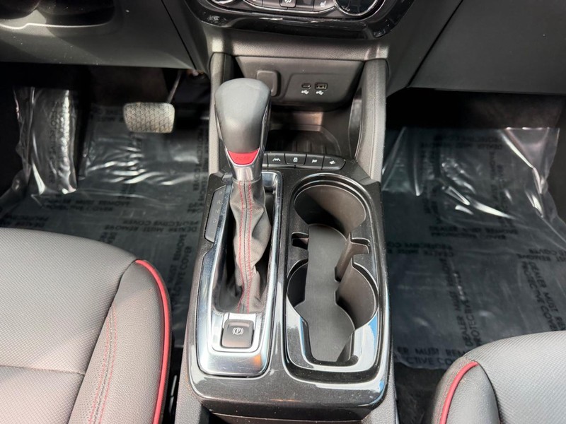 Chevrolet TrailBlazer Vehicle Full-screen Gallery Image 16