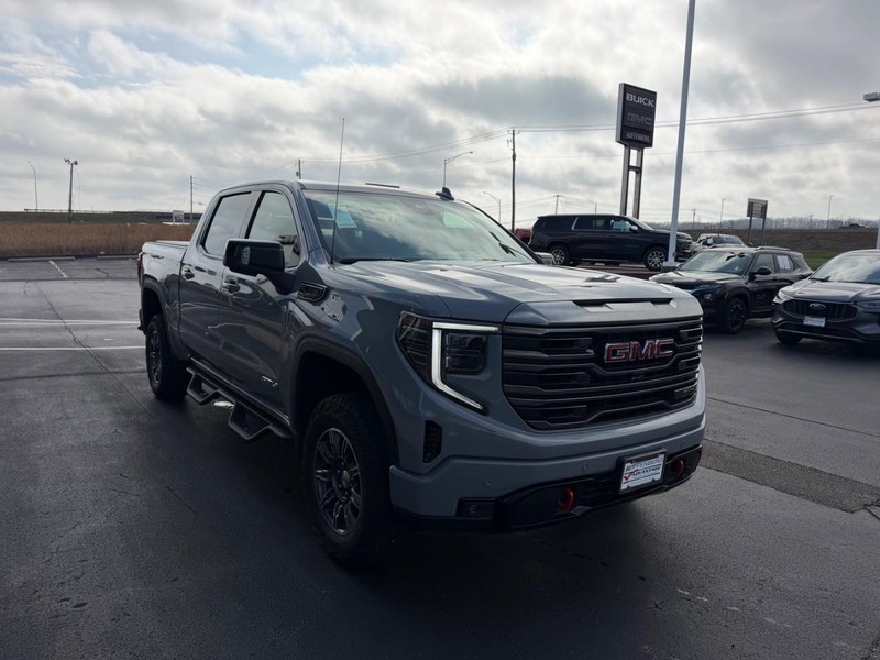 GMC Sierra 1500 Vehicle Full-screen Gallery Image 04