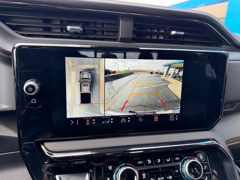 GMC Sierra 1500 Vehicle Full-screen Gallery Image 22