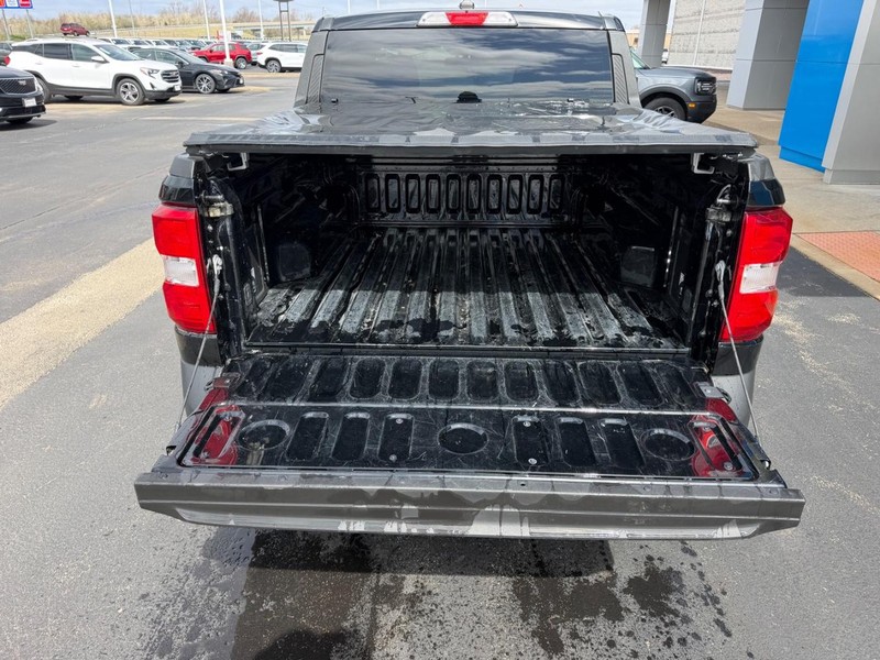 Ford Maverick Vehicle Full-screen Gallery Image 07