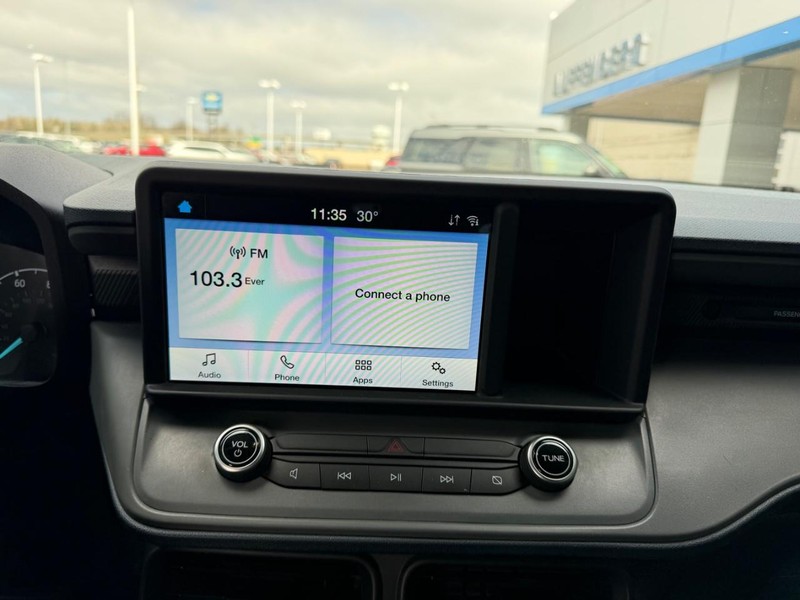 Ford Maverick Vehicle Full-screen Gallery Image 14