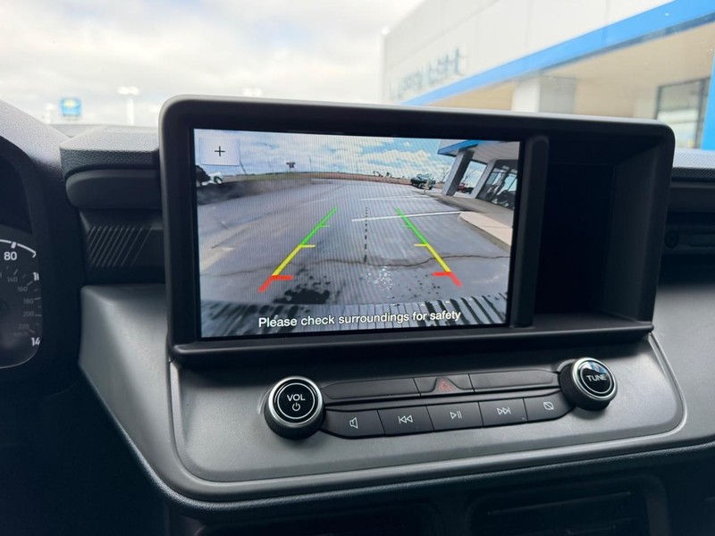 Ford Maverick Vehicle Full-screen Gallery Image 21