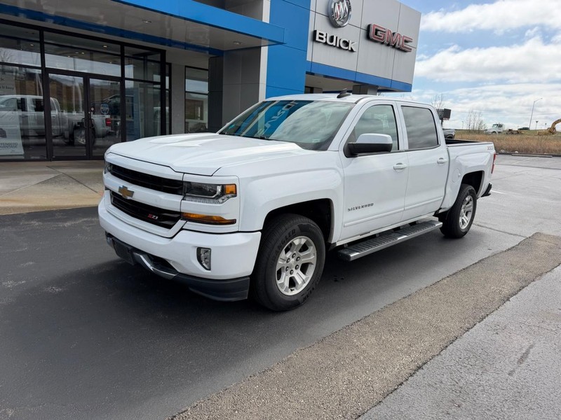 Chevrolet Silverado 1500 Vehicle Full-screen Gallery Image 02