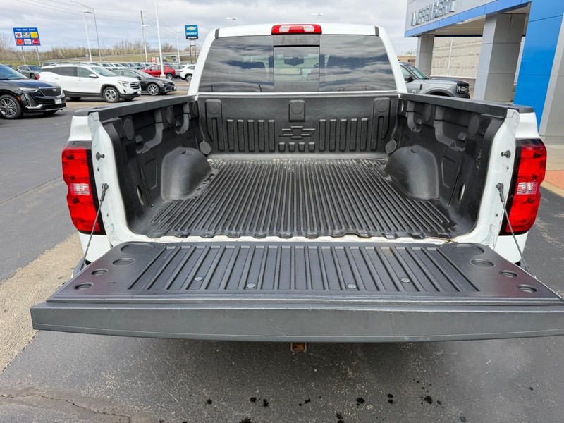 Chevrolet Silverado 1500 Vehicle Full-screen Gallery Image 07