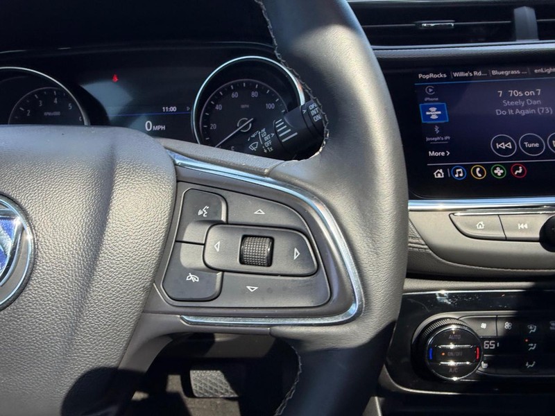 Buick Encore GX Vehicle Full-screen Gallery Image 15