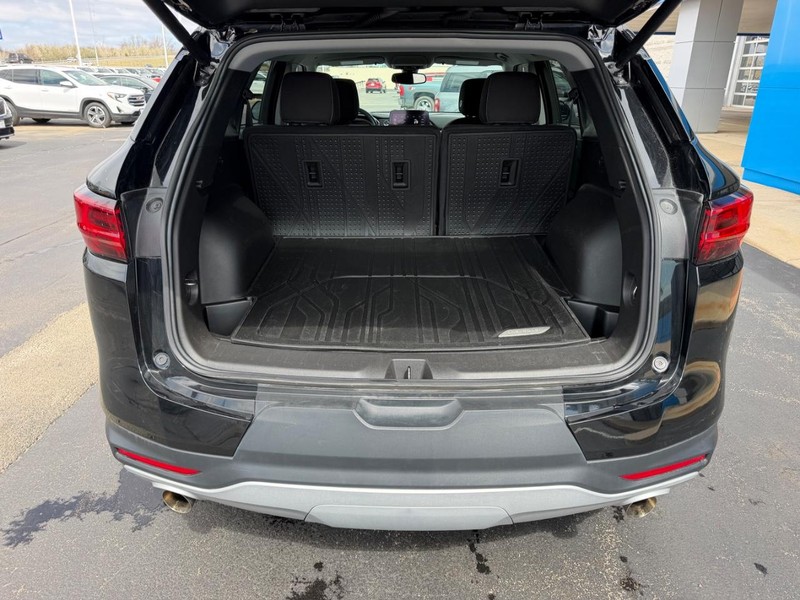 Chevrolet Blazer Vehicle Full-screen Gallery Image 07