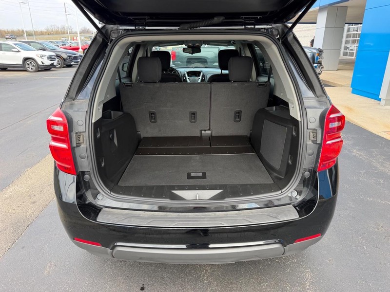 Chevrolet Equinox Vehicle Full-screen Gallery Image 07