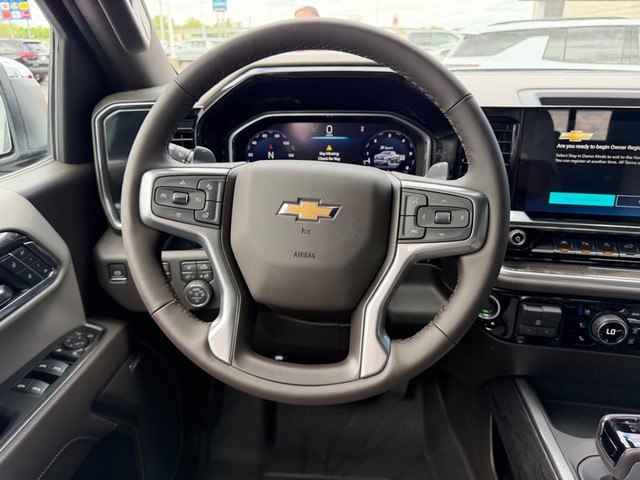 2026 Chevrolet Silverado 1500 LTZ - Photo 11