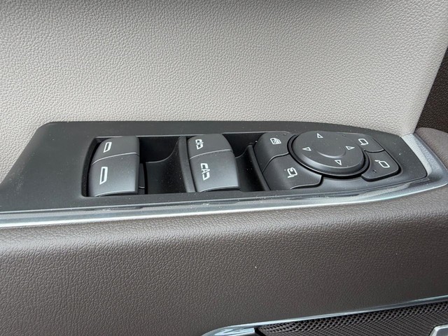 2026 Chevrolet Silverado 1500 LTZ - Photo 18