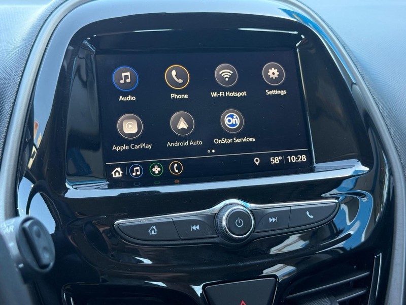 Chevrolet Spark Vehicle Full-screen Gallery Image 15