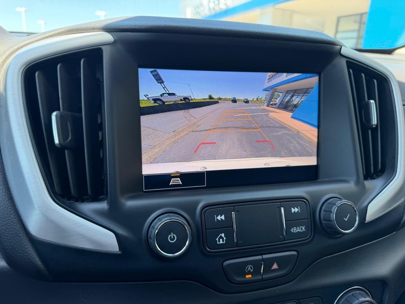 GMC Terrain Vehicle Full-screen Gallery Image 24