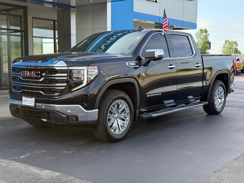 GMC Sierra 1500 Vehicle Full-screen Gallery Image 02