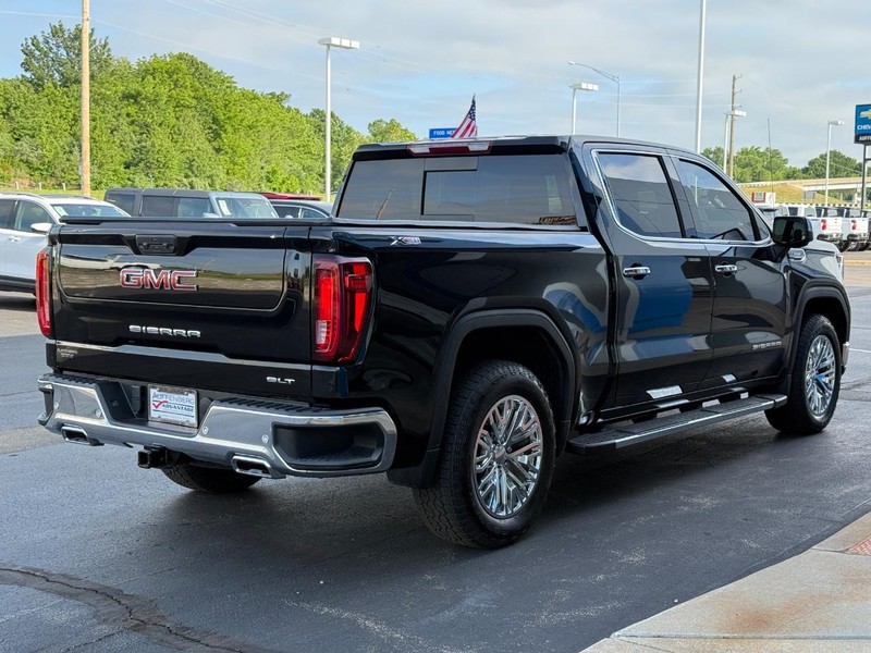 GMC Sierra 1500 Vehicle Full-screen Gallery Image 05