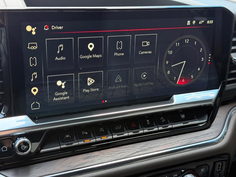 GMC Sierra 1500 Vehicle Full-screen Gallery Image 16
