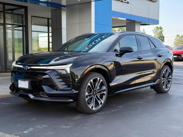 2026 Chevrolet Blazer EV SS - Photo 2